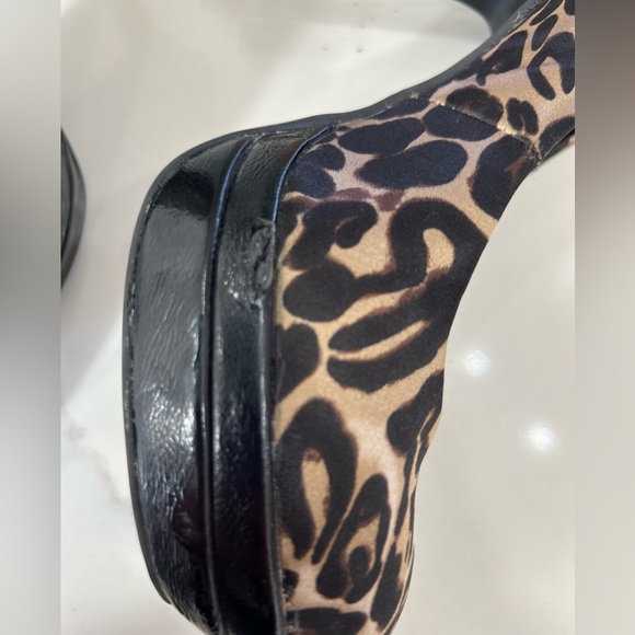 Leopard print Heels - Picture 3 of 3